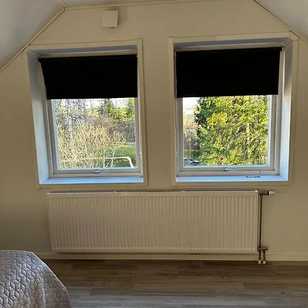 Sauna & Outdoor Spa, 20 Min From Helsinki Airport Villa
